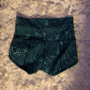 Lululemon got yoga shorts
